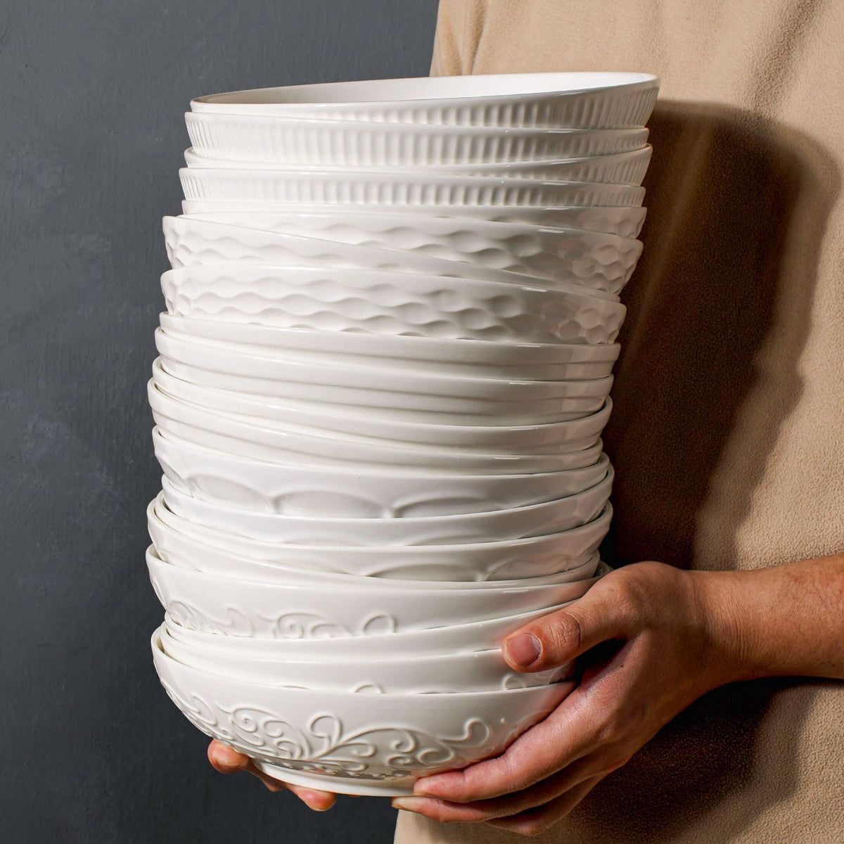 White Ceramic 32oz Pasta Bowls Set of 4 I13567